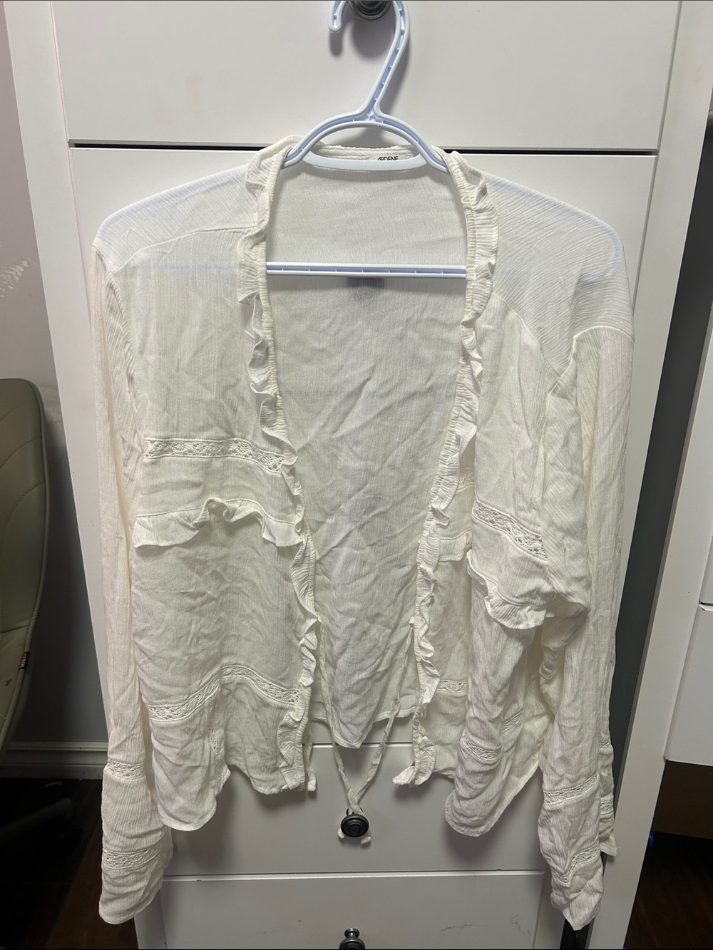 Ardene Cream Ruffle-Trim Women's Cardigan